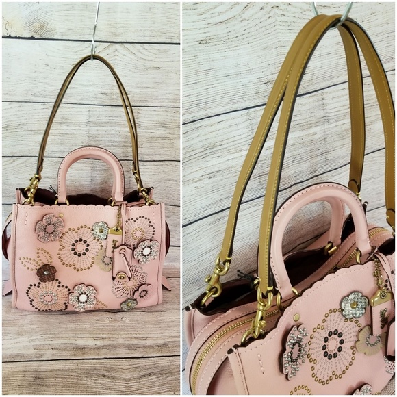 🌺NWT Coach 1941 Exotic Tea Rose Rivet Rogue - Picture 4 of 8